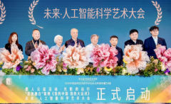 并正在元叙事、交互式片子等新形态摸索中苦守